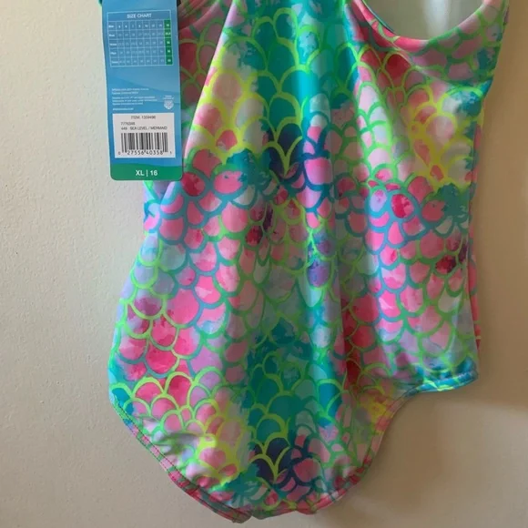Speedo girls mermaid scalloped style one piece bathing suit